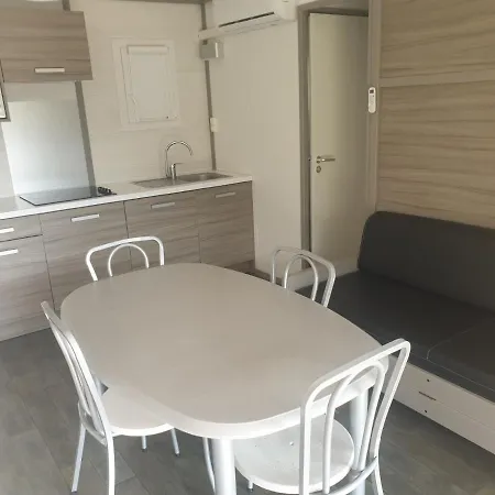 Camping Municipal La Sapinette Quillan Extérieur photo